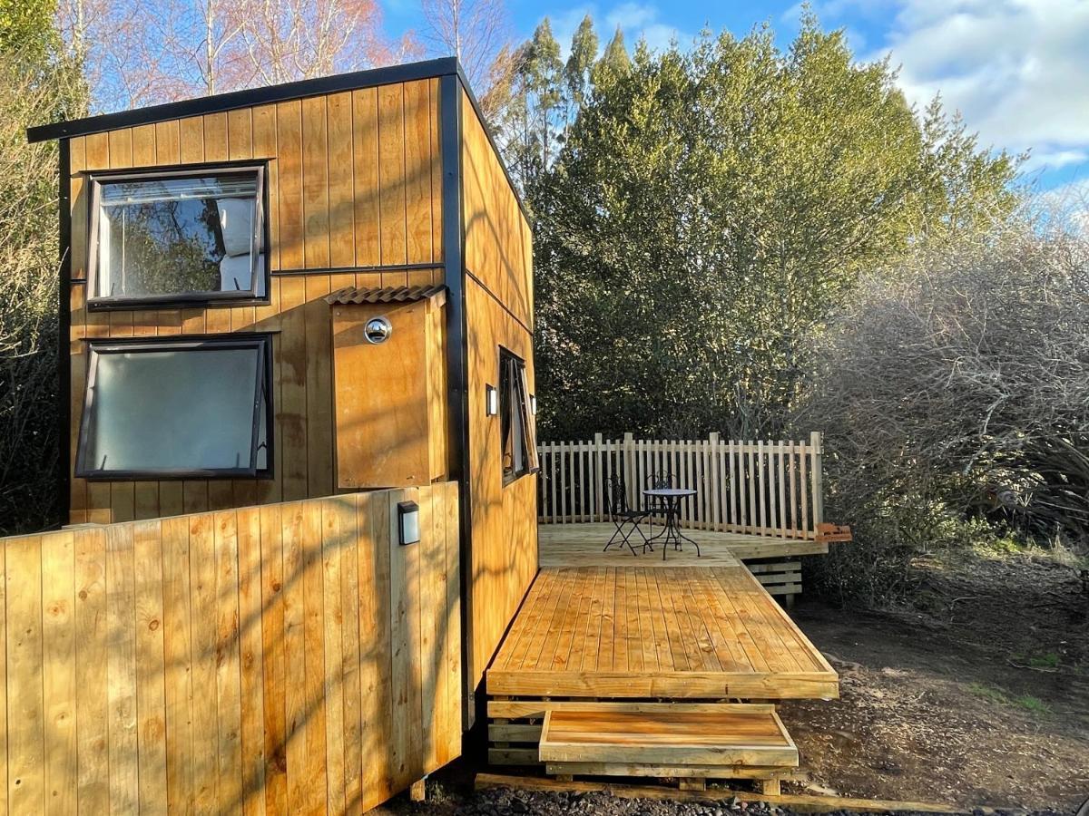Tiny House In The Bush - A Minute From Town Centre Ruapehu Unique Stays Raetihi Exterior foto